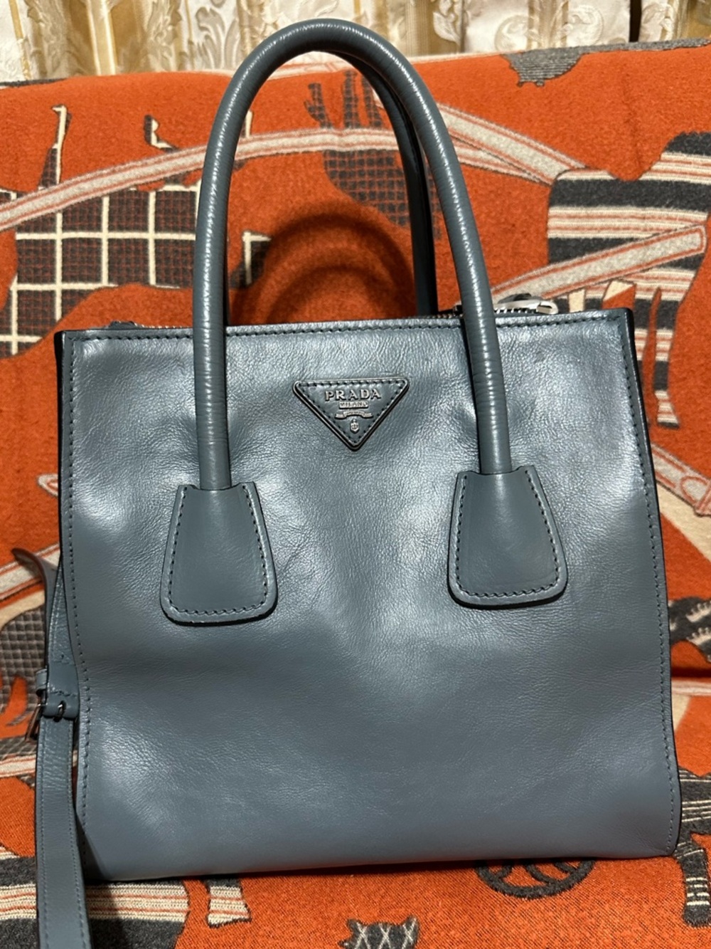 PRADA ❤️🌟 BLUE-GRAY LEATHER TOP-HANDLE SARCHEL W/ DETACHABLE LONG STRAP⭐️